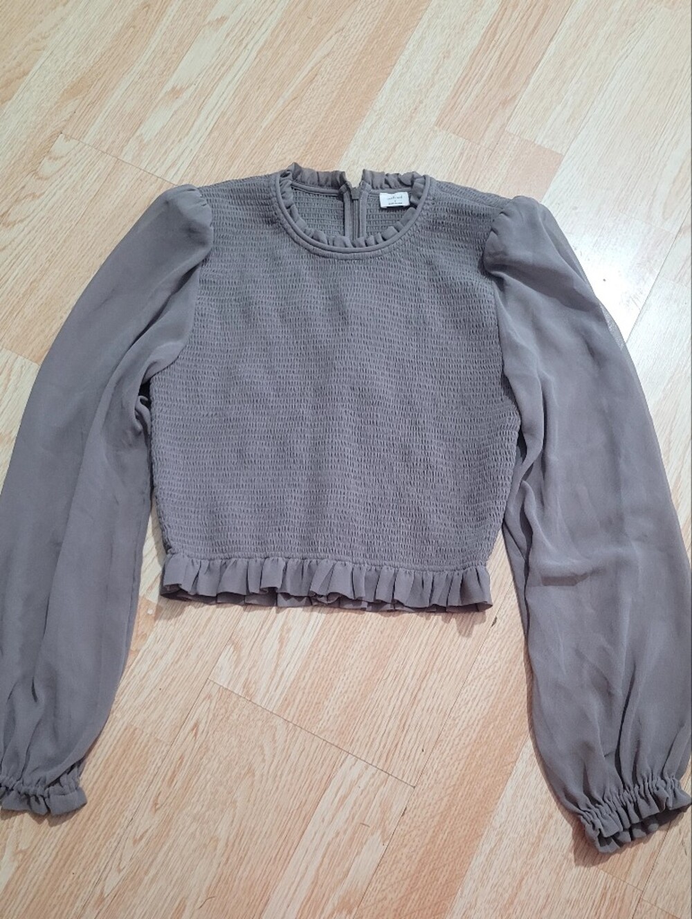 Wilfred Women's Ruffle-Hem Long Sleeve Tempest Crop Top Sz Small